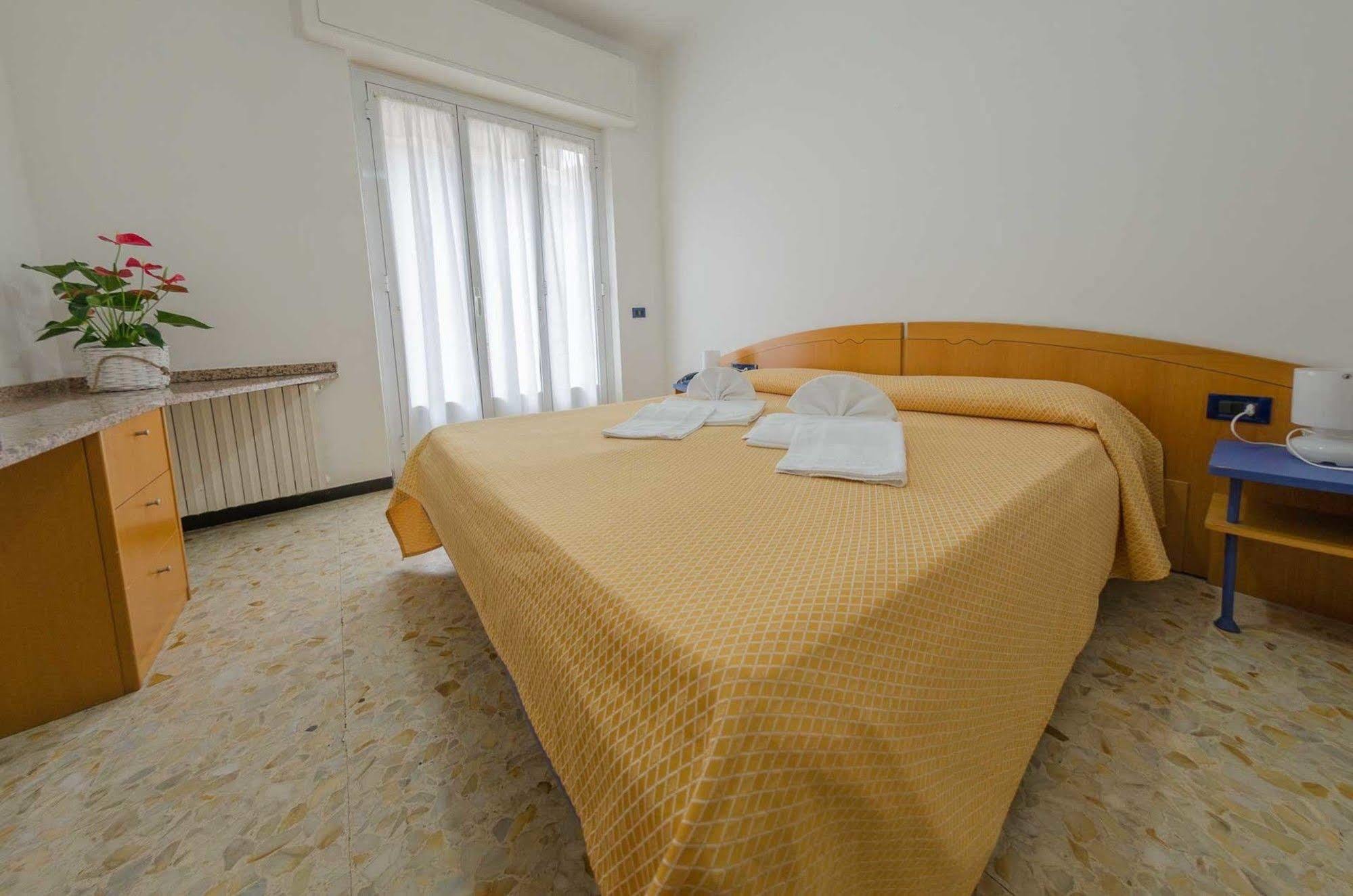 Residenza Adelaide Finale Ligure Exterior foto